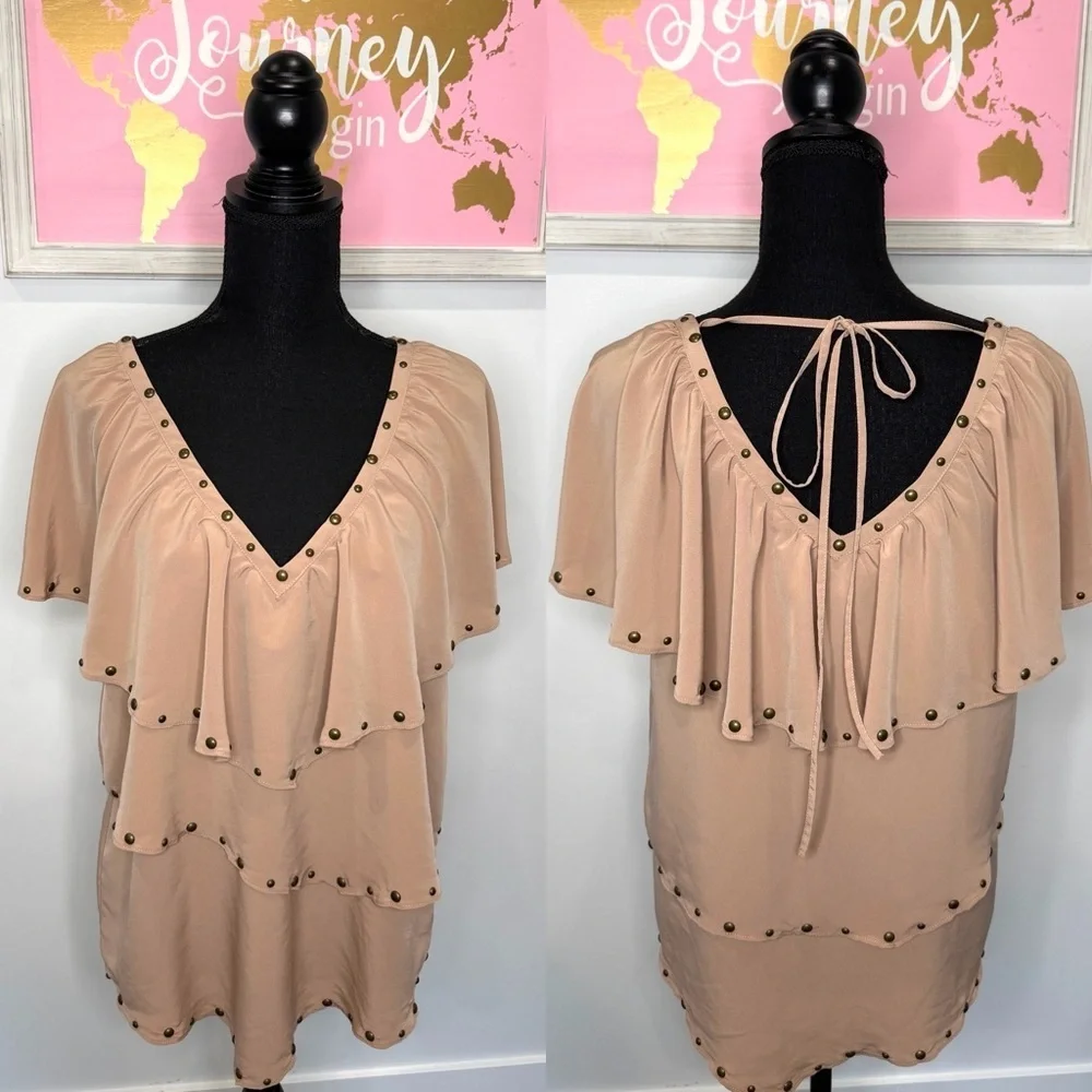 Hanna G Nude V-Neck Western Top